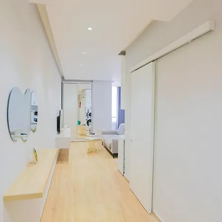 Ambient Jacuzzi Apartment *